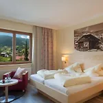 Hotell Family & Kaerntnerhof 4*