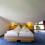 Otel Family & Kaerntnerhof Bad Kleinkirchheim