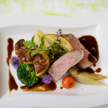 Family & Kaerntnerhof