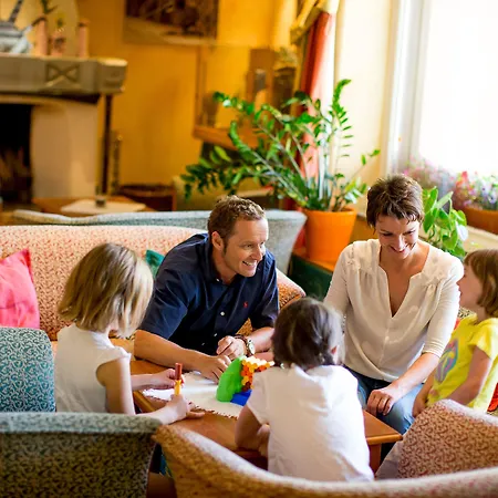 Family & Kaerntnerhof Hotell