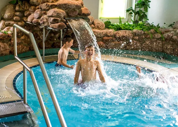 Family & Kaerntnerhof Отель 4*