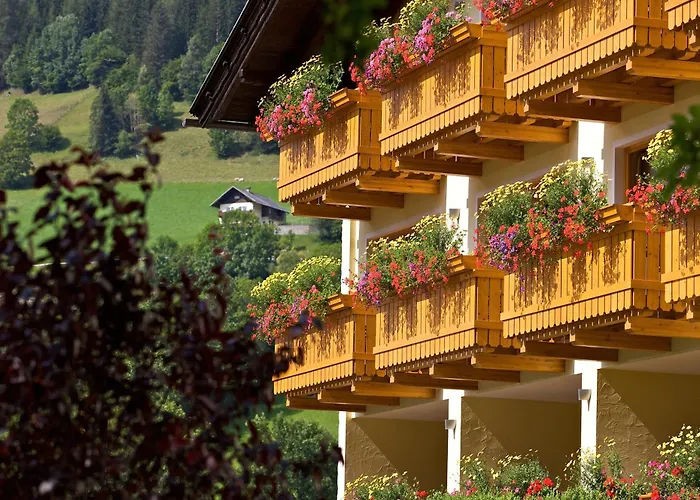 Family & Kaerntnerhof