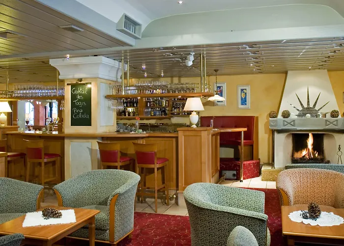 Family & Kaerntnerhof Szálloda 4*