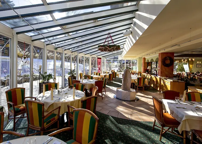 Family & Kaerntnerhof Отель