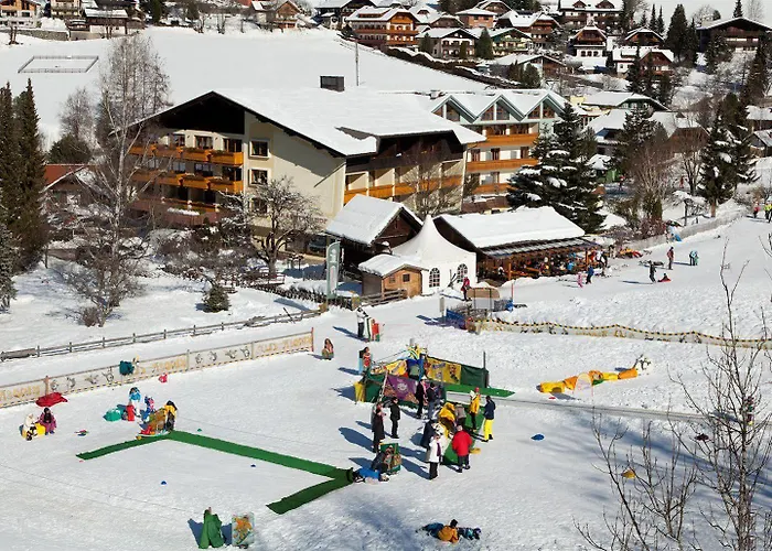 Family & Kaerntnerhof